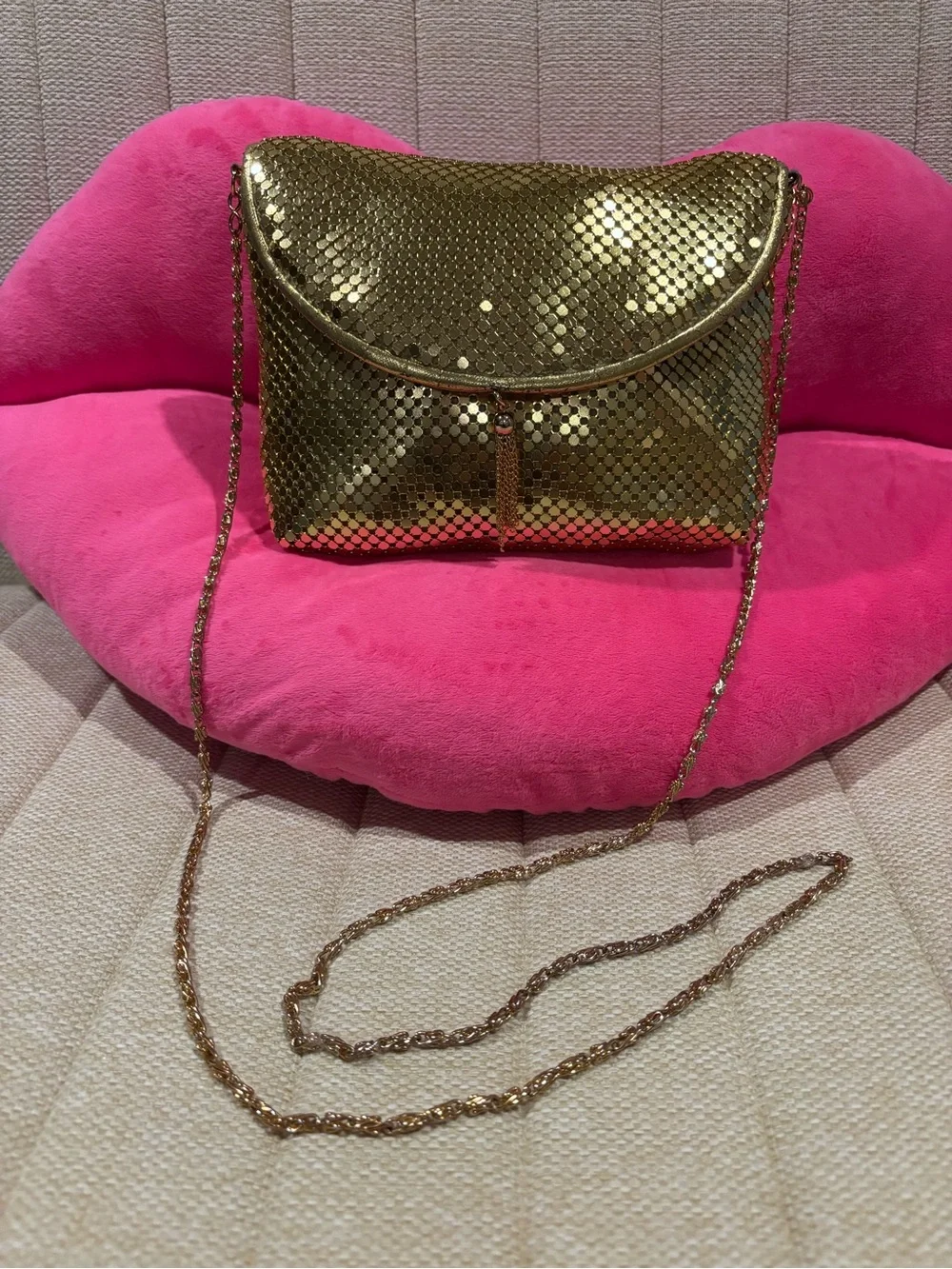 Vintage Gold Sequin Evening Clutch with Tassel